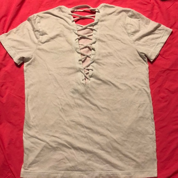 PINK Laced Back Campus Tee - Picture 4 of 4